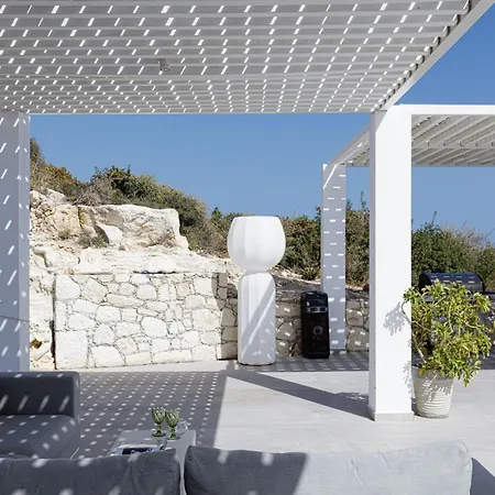 Cristal Villa Marathos